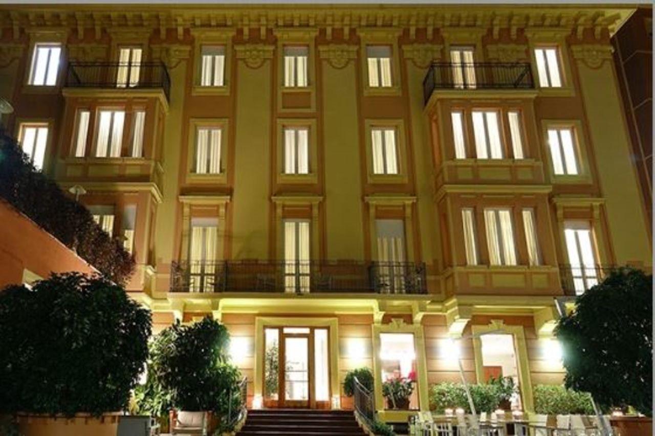 פינאלה ליגורה Hotel Careni Villa Italia מראה חיצוני תמונה