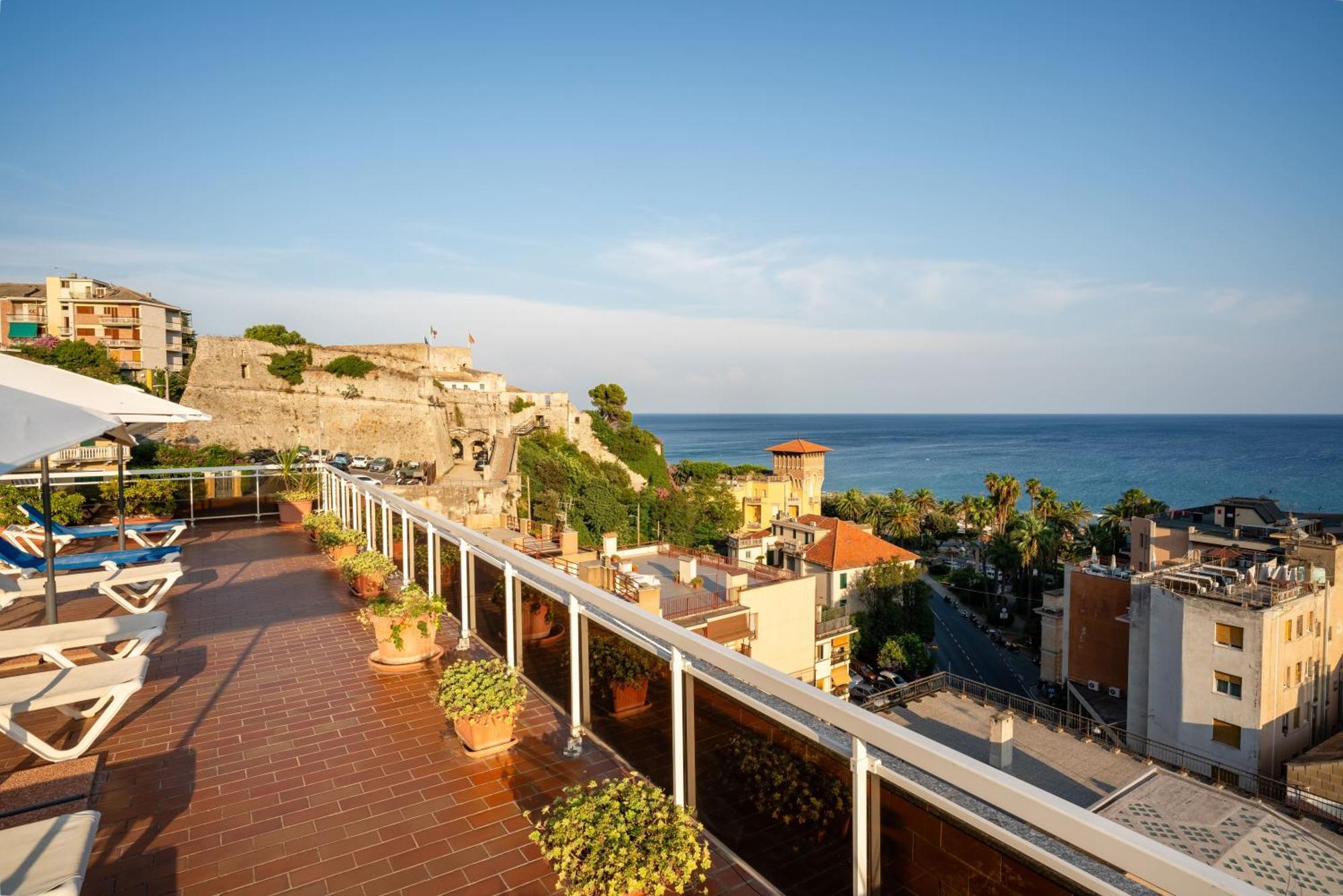 פינאלה ליגורה Hotel Careni Villa Italia מראה חיצוני תמונה
