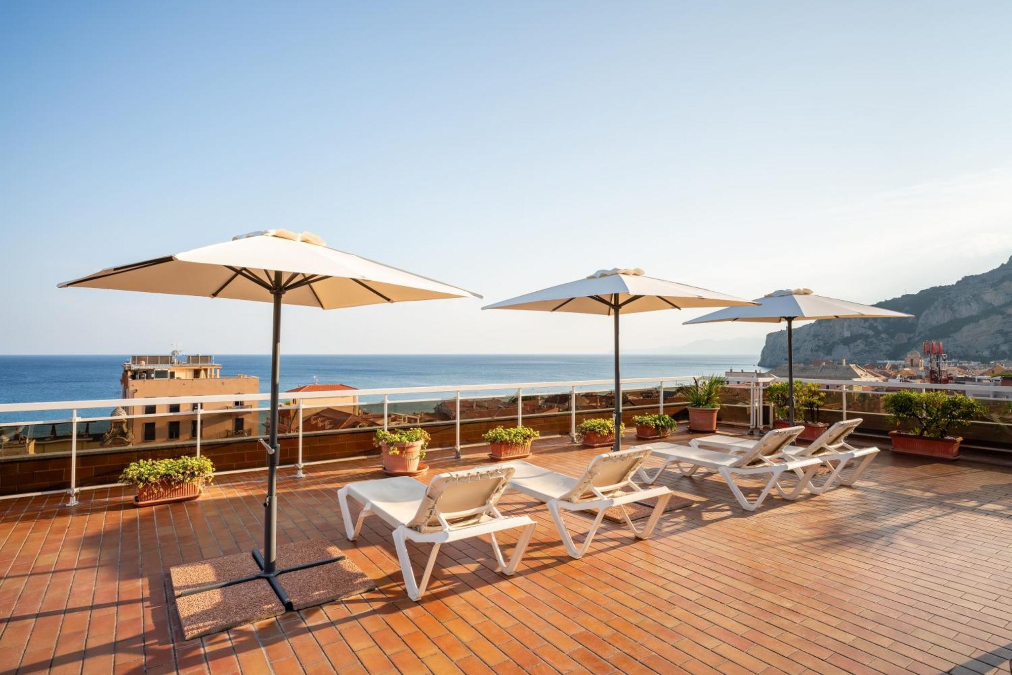פינאלה ליגורה Hotel Careni Villa Italia מראה חיצוני תמונה