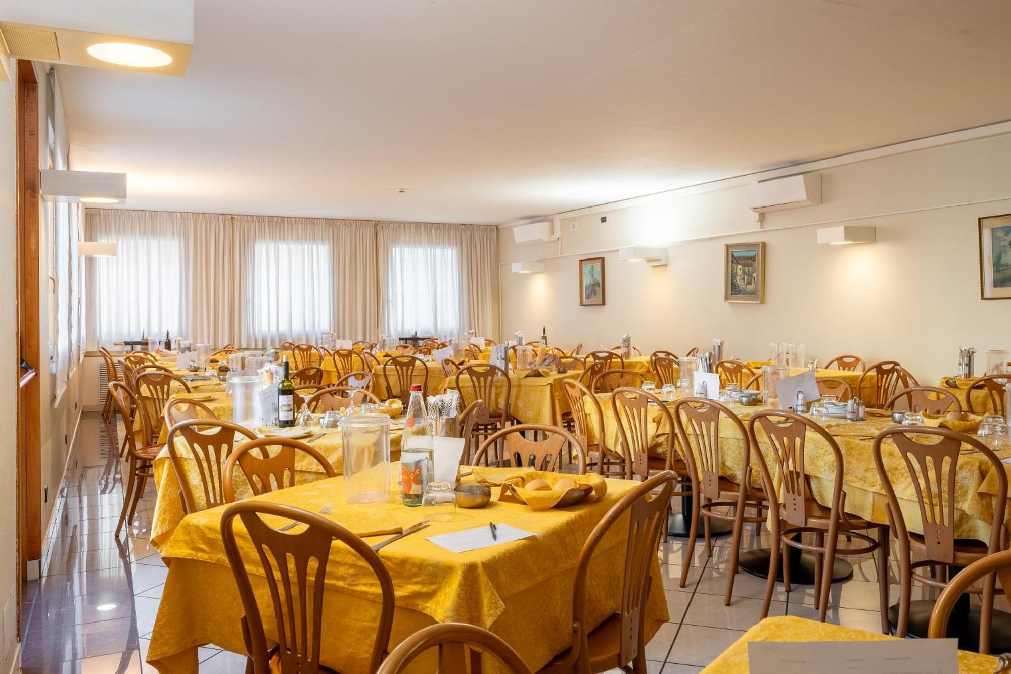 פינאלה ליגורה Hotel Careni Villa Italia מראה חיצוני תמונה